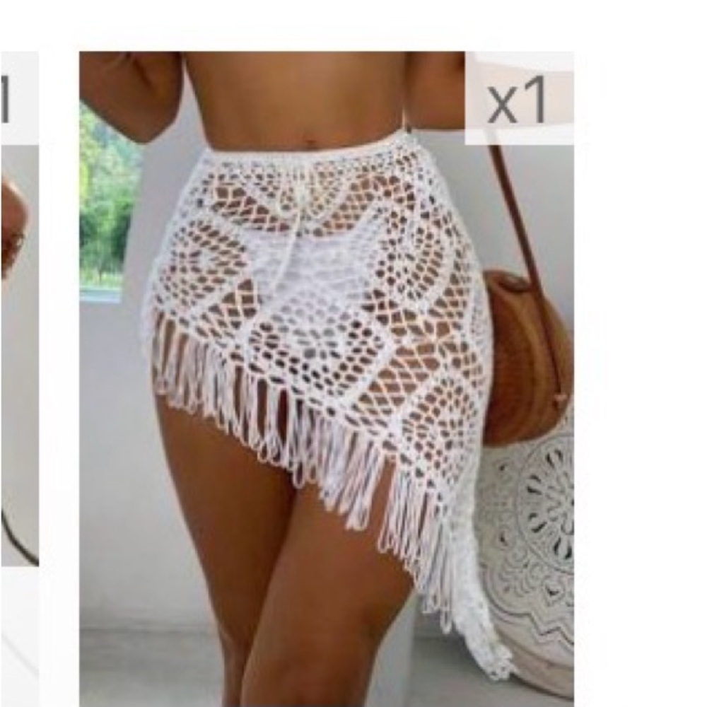 * NEW * NEVER WORN * SHEIN - White Crochet Knit Fringe Cover Up Skirt - Size S